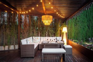 Terrace/patio - Hotel Golden Barcelona (Vallromanes)