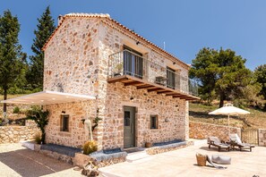 Exterior - Misovounous Villa (Zakynthos)