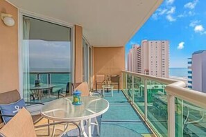 Outdoor dining - Luxury 3BR condo w/ Updates+Oceanviews! (North Myrtle Beach)