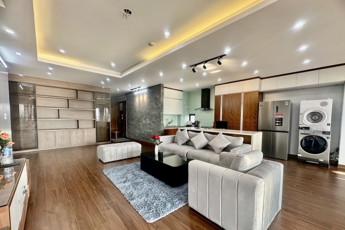 Deluxe Apartment | Living area | 43-inch LCD TV with cable channels, TV