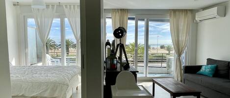 2 makuuhuonetta, silitysrauta/-lauta, Wi-Fi, vuodevaatteet