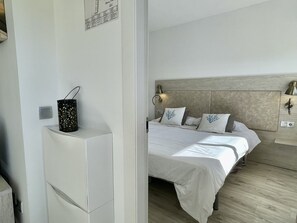 1 bedroom, iron/ironing board, WiFi, bed sheets - FESTASTAR 104 (Estartit)