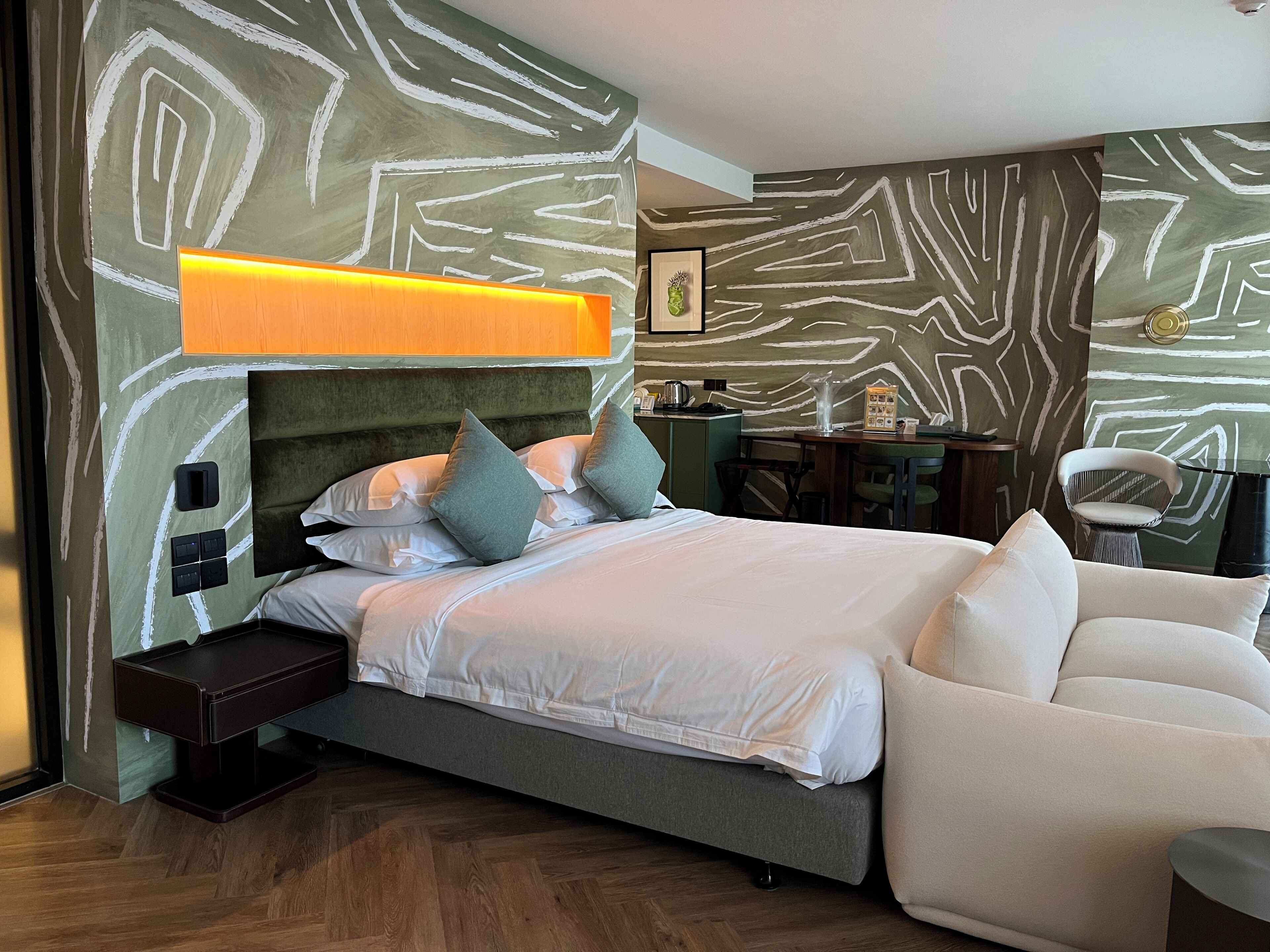 Junior Suite | 客房內保險箱、遮光布/窗簾、隔音、免費無線上網