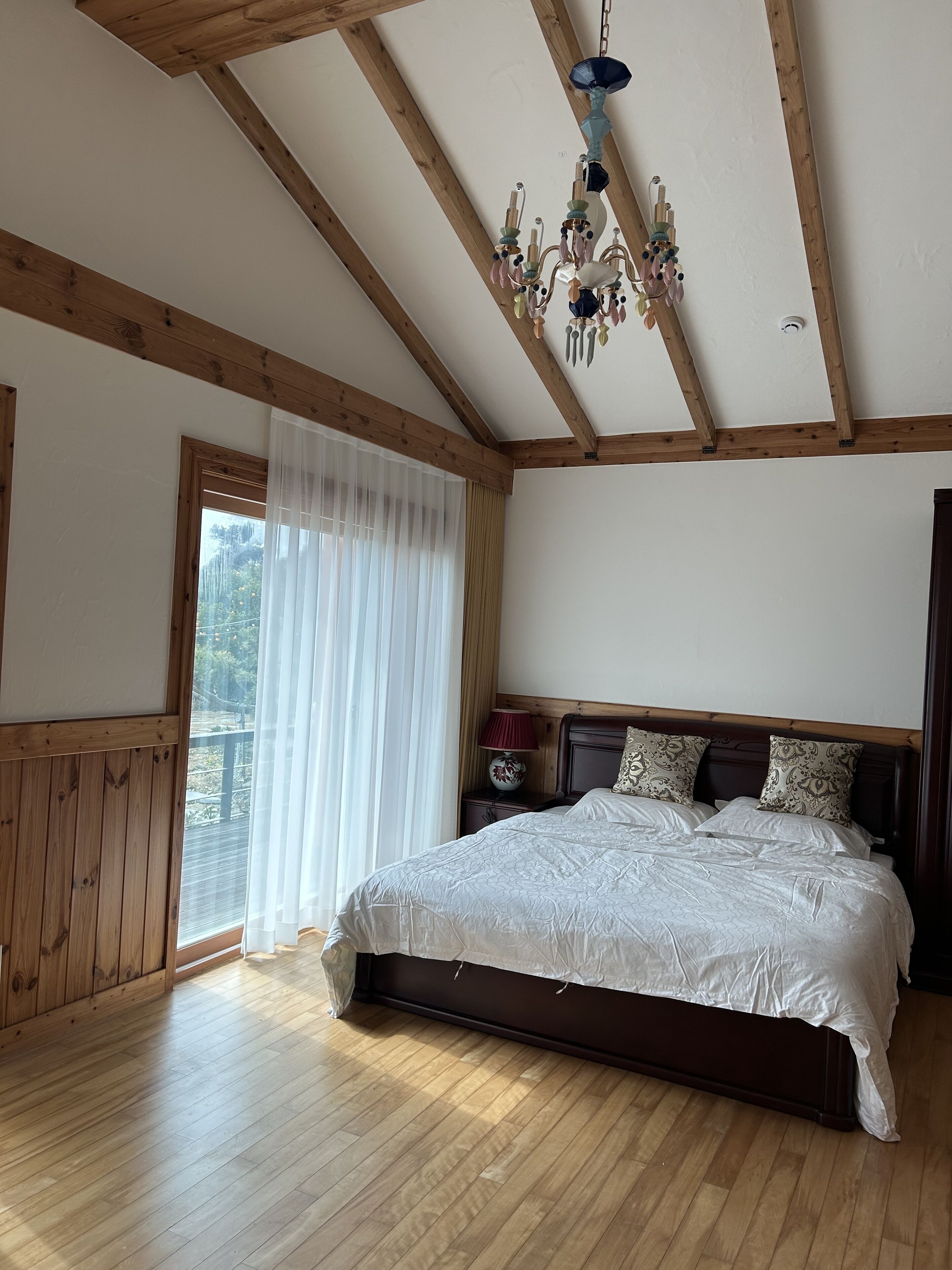 컴포트 캐빈 | 3 개의 침실, 무료 WiFi, 침대 시트