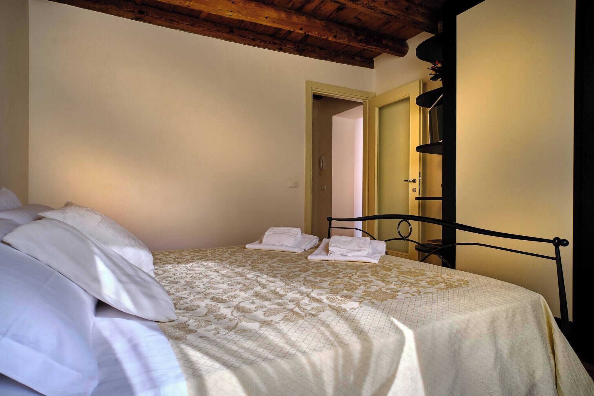1 Schlafzimmer, Bügeleisen/Bügelbrett, kostenloses WLAN, Bettwäsche