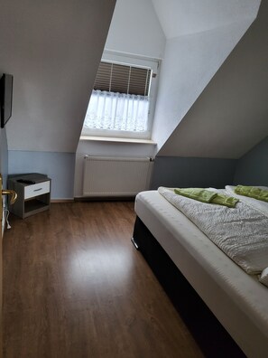 2 Schlafzimmer, Bettwäsche