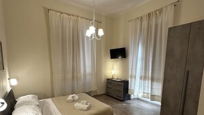 Phòng Tiêu chuẩn | Chăn bông, nệm cao su hoạt tính (memory foam) 