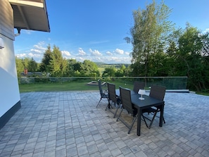 Outdoor dining - Vacation home in the Rhön (Kaltennordheim)