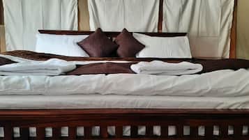 Deluxe Double Room | Bed sheets