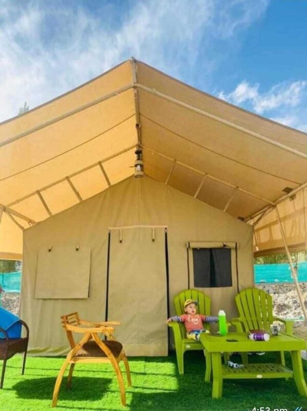 Exterior - Rebo Camp- Hunder (Leh)