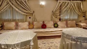 5 多间卧室、床单