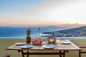 Superior Villa | Terrace/patio - ReGenesis Villas (Tinos)