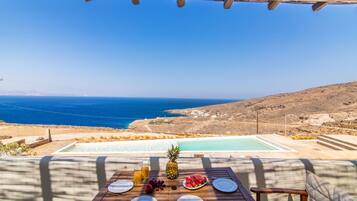 Superior Villa | Terrace/patio