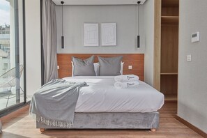 Standard Suite | 1 bedroom, laptop workspace, soundproofing, iron/ironing board - StayHere Casablanca - Palmier City Living (Casablanca)