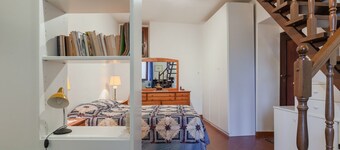 GuestHost - Appartement cosy de 102 m² sur trois étages, jusqu'à 5 pers. Situé à Riomaggiore, Volastra, cœur des Cinque Terre, l'une des plus belles zones naturelles méditerranéennes de Ligurie.  