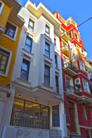 บริเวณภายนอก