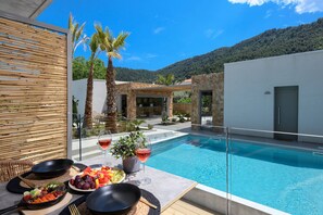In-room dining - Soho Exclusive Suites (Thasos)