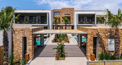 Soho Exclusive Suites