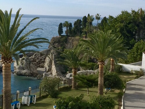 Grand penthouse en bord de mer:  2 unites repensés en une installation fabuleuse
