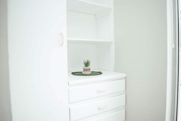 Interior - Private luxurious 3 bedroom complete house (Bloemfontein)