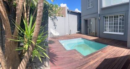 Private luxurious 3 bedroom complete house