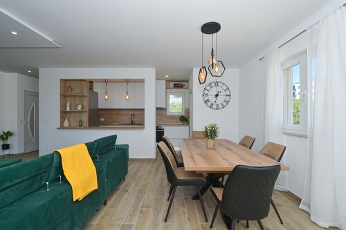 Apartment Lorca mit 2 Schlafzimmern für bis zu 6 Personen,200m vom Meer Entfernt