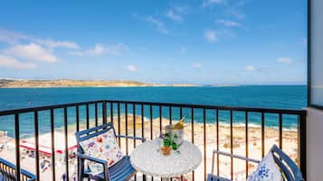 Standard Apartment | Balcony