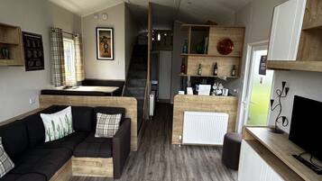 Comfort Double or Twin Room | Living area