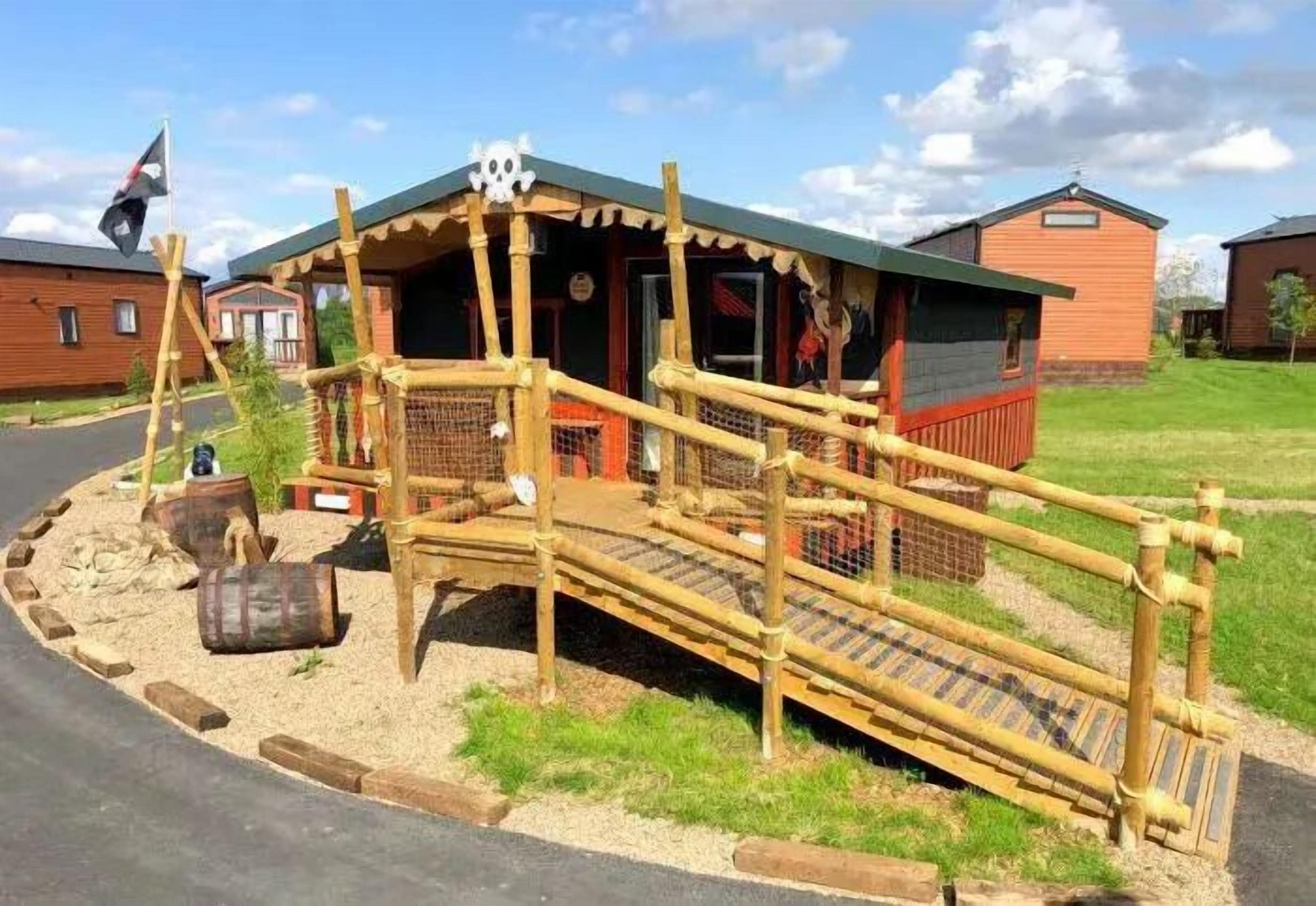 Cabane Classique | Bureau, lits bébé (gratuits), Wi-Fi gratuit, draps fournis