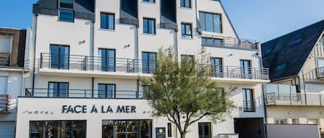 Façade de lâhĂ©bergement