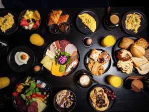 Petit déjeuner buffet