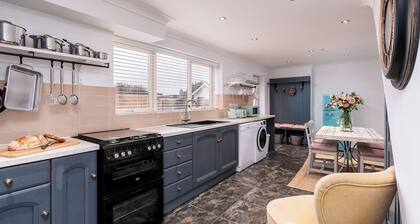 Cute 2 bedroom cottage on the outskirts of Doncaster