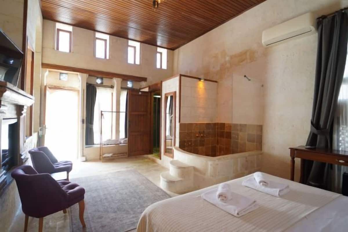 Literie de qualité supérieure, minibar, bureau, chambres insonorisées