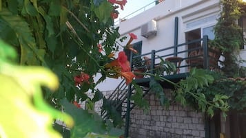 Departamento (Two Bedroom Apartment with Balcony an) | Exterior