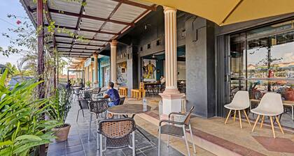 Collection O 91499 John Lebron House