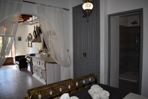 1 chambre, fer et planche Ă repasser, Wi-Fi gratuit, draps fournis