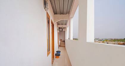 Hotel O Biring Residence