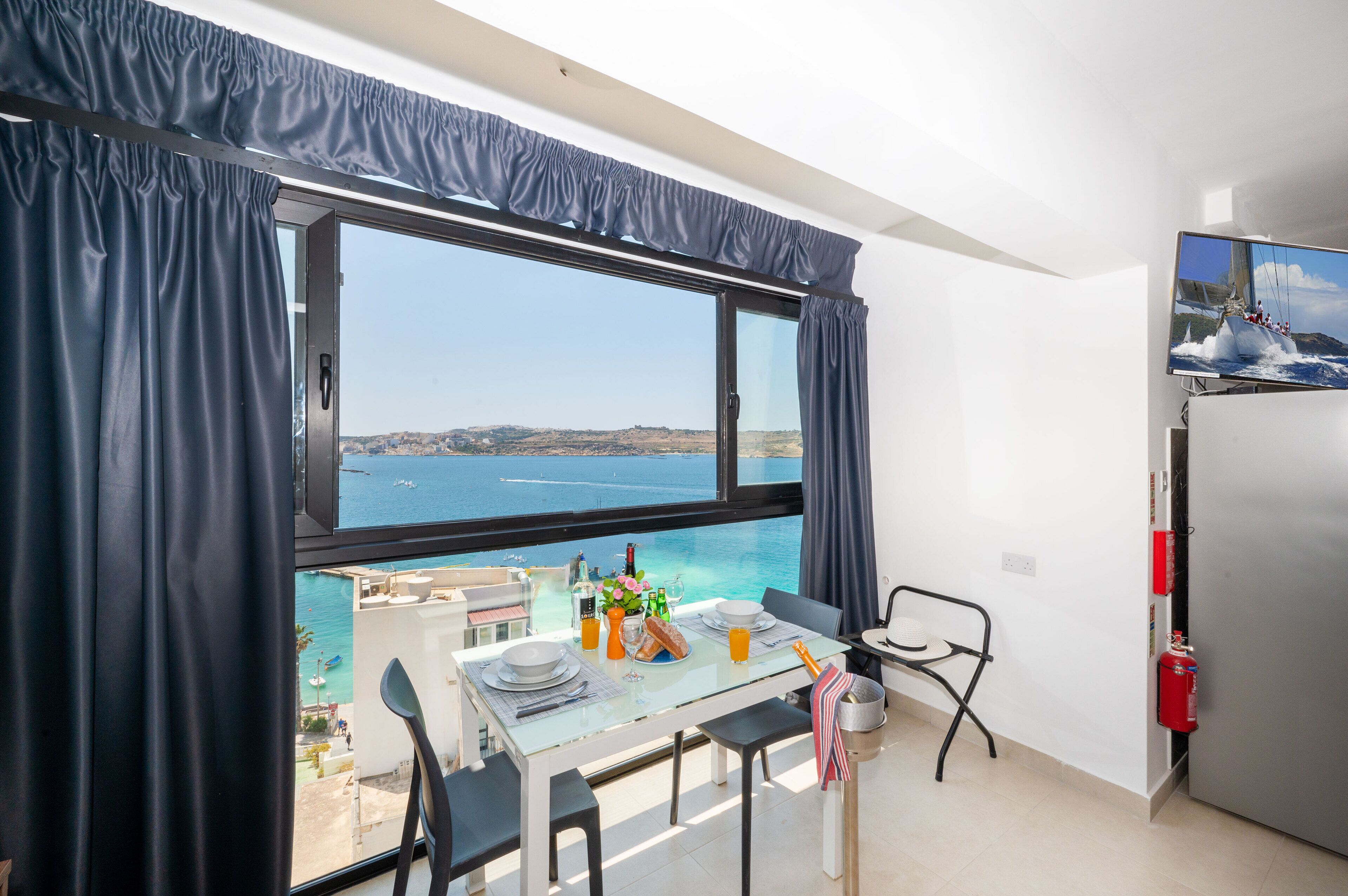 Standard Studio | Living area