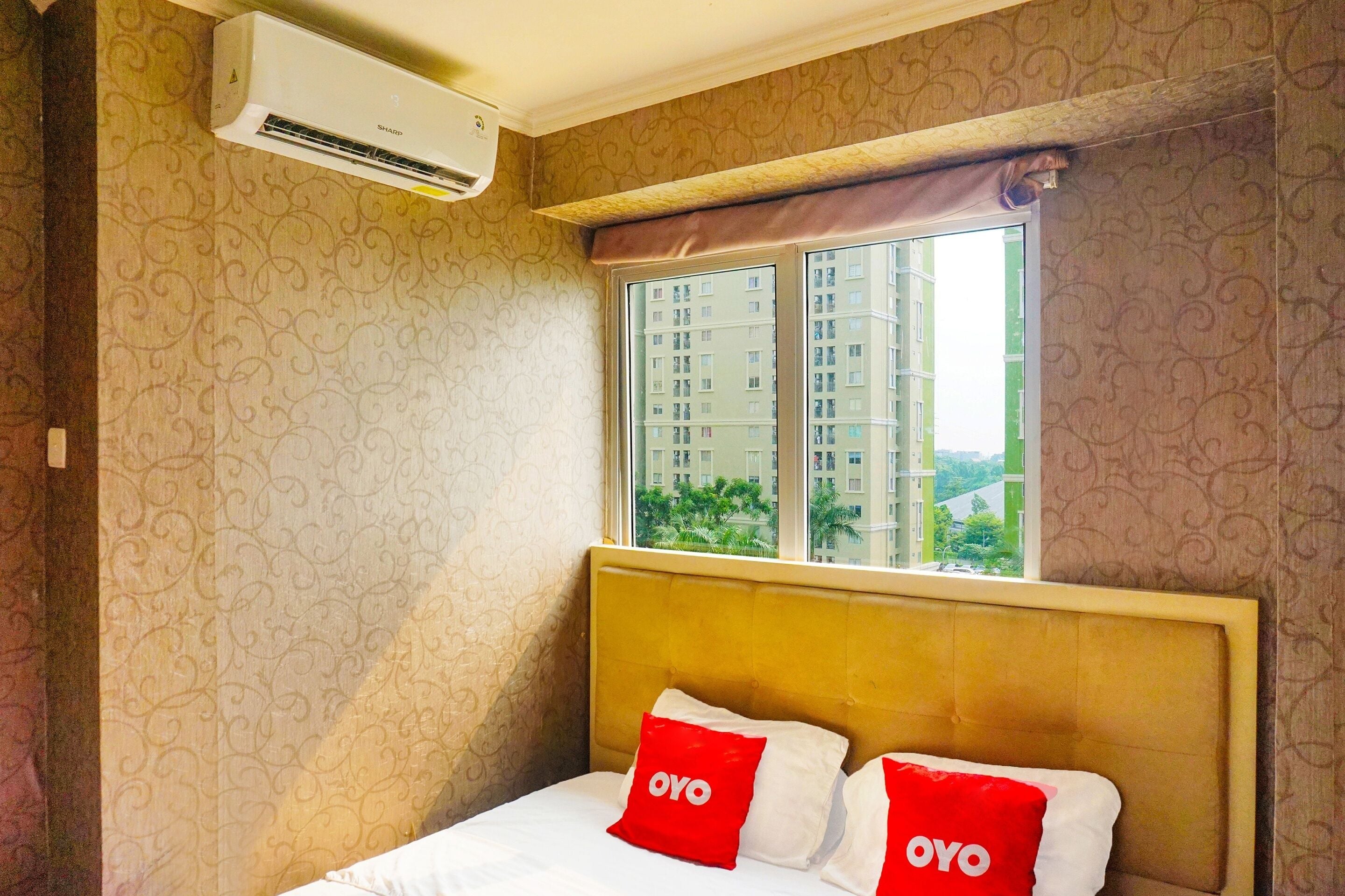 standard single room | blackout curtains, free wifi, bed sheets