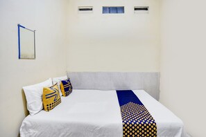 Chambre Double | Bureau, Wi-Fi gratuit, draps fournis
