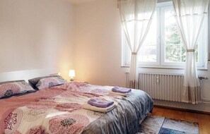 2 chambres, fer et planche à repasser, Wi-Fi gratuit