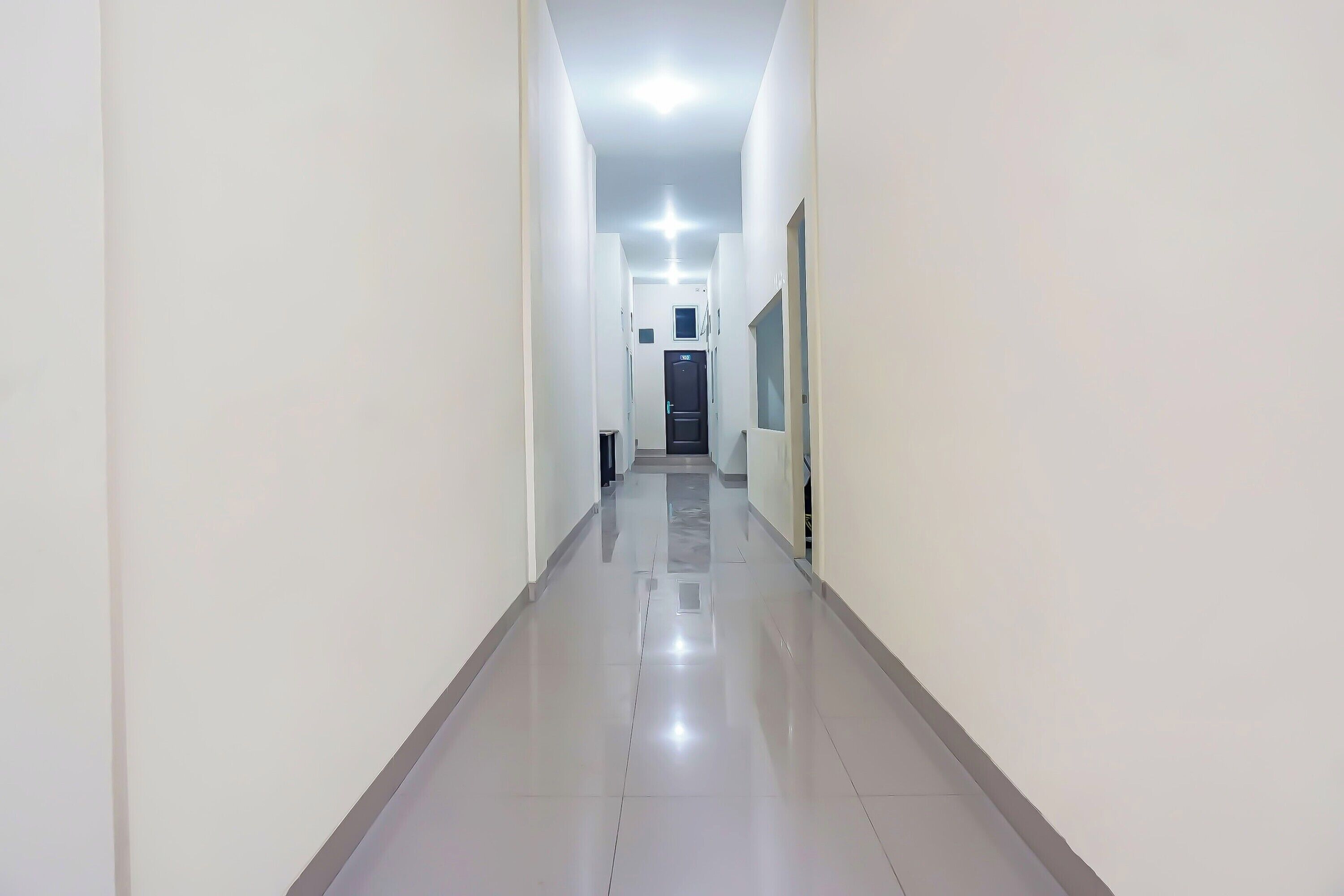 تفاصيل الفندق من الداخل