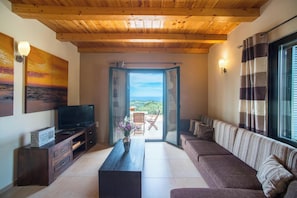 Living area - Villa Cretan View with Heated Swimming Pool (Apokoronas)