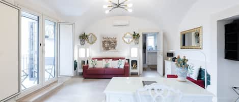 TV connectée, Netflix, livres, enceintes connectées