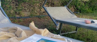 Porta Smeralda Holiday House. Apartment with garden and private parking.