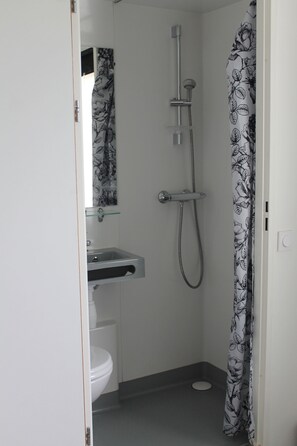 Bathroom - Hôtel de la Gare (Saint-Amand)
