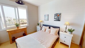 3 chambres, Wi-Fi gratuit, draps fournis