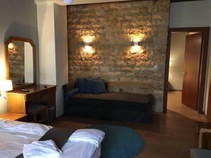 Free WiFi - NAOUSSA MOUNTAIN RESORT (Naousa)
