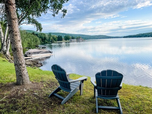 Private Lakefront Cabin