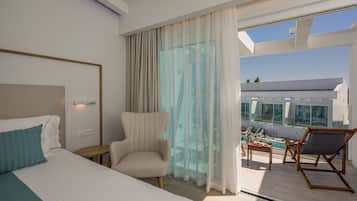 In-room safe, blackout curtains, soundproofing, iron/ironing board